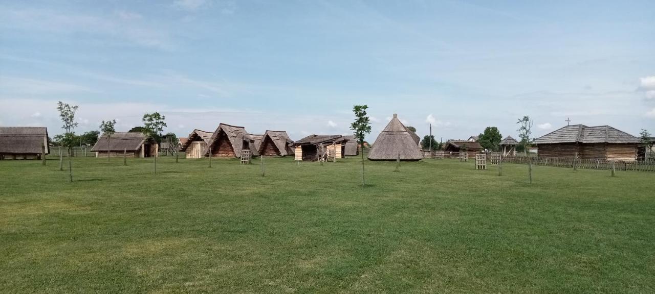 Bibic Apartman A Kapolnasnyek Buitenkant foto